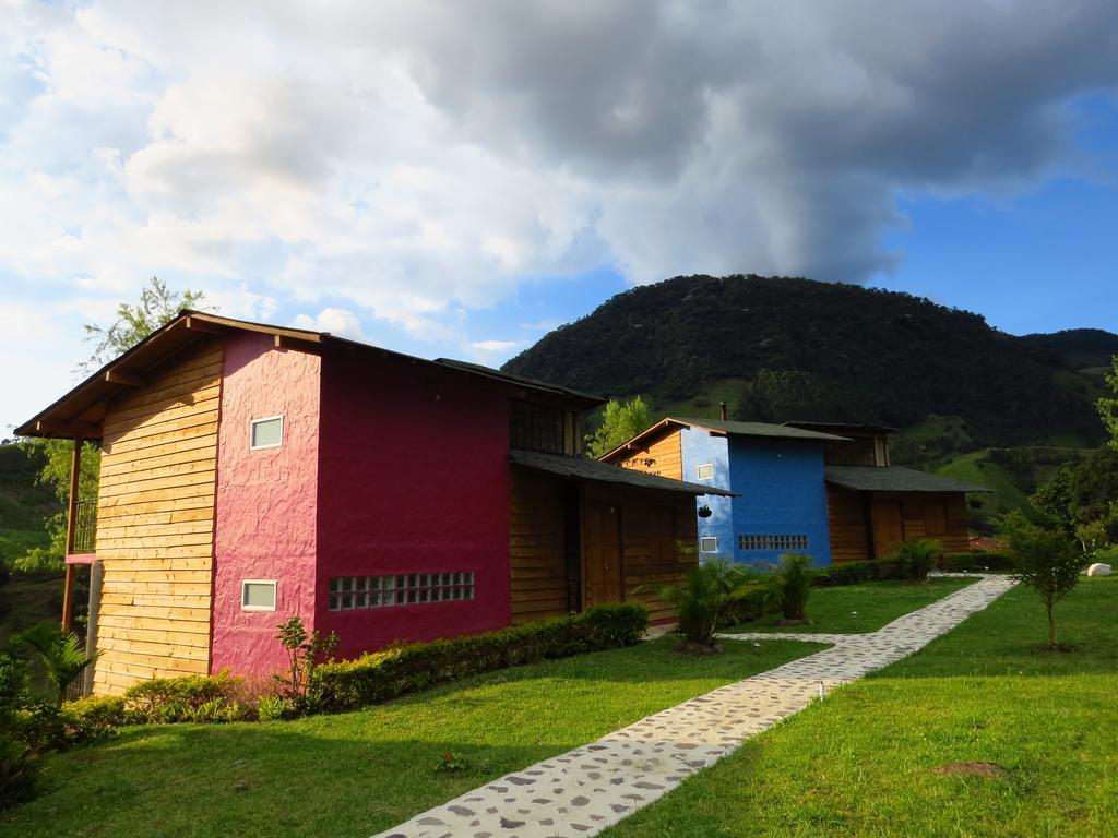 Gallito De Las Rocas Guest House Jardín Exteriér fotografie